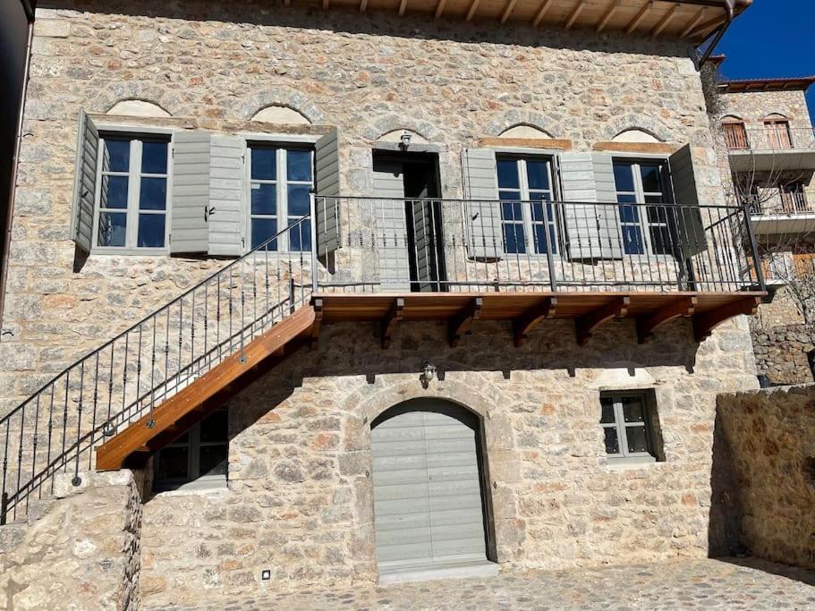 Apartament αρχοντικό 19ου αιώνα