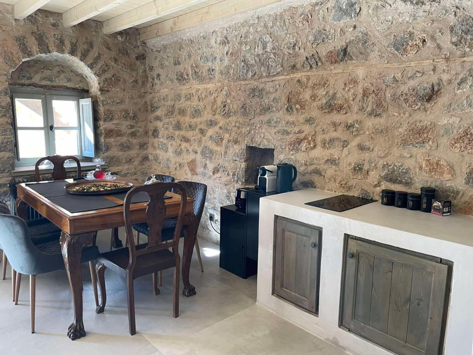 Apartament αρχοντικό 19ου αιώνα Arachova